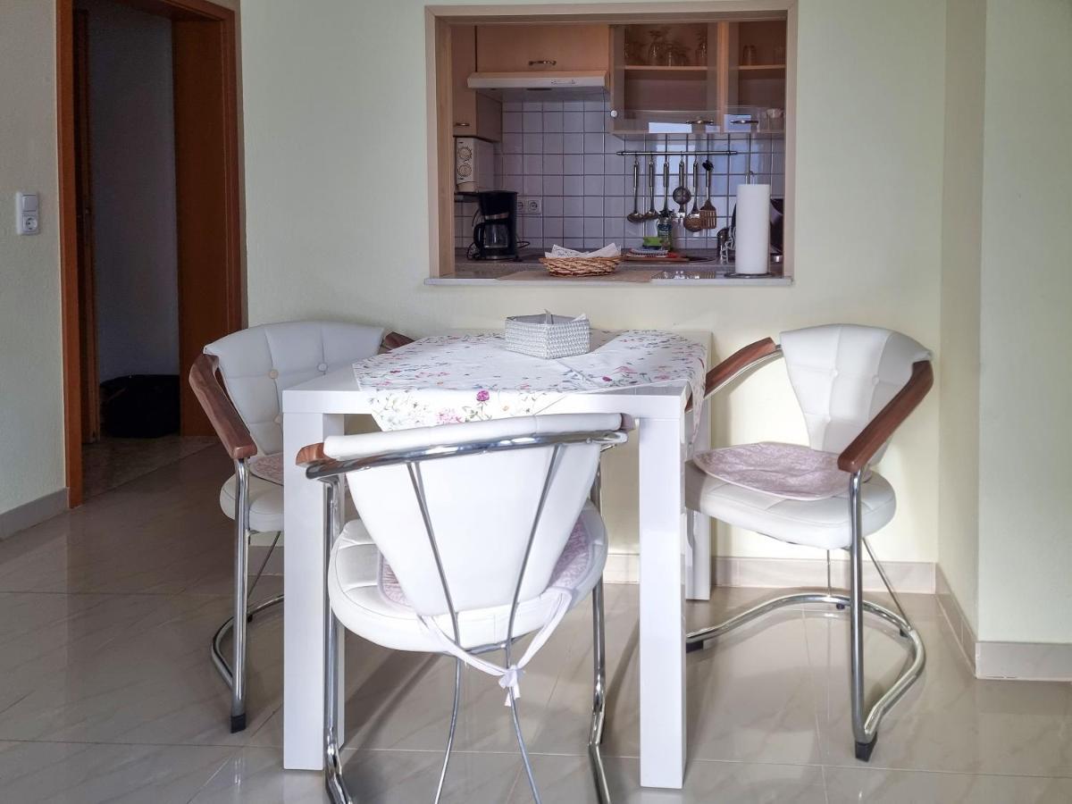 Ferienhaus "Zum Kreideblick" 사스니츠 외부 사진